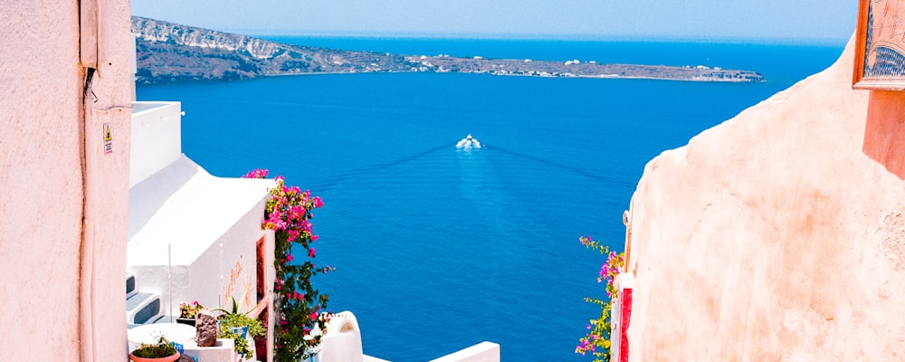 EMC易倍真人娱乐场高科技直播厅与专业荷官互动场景